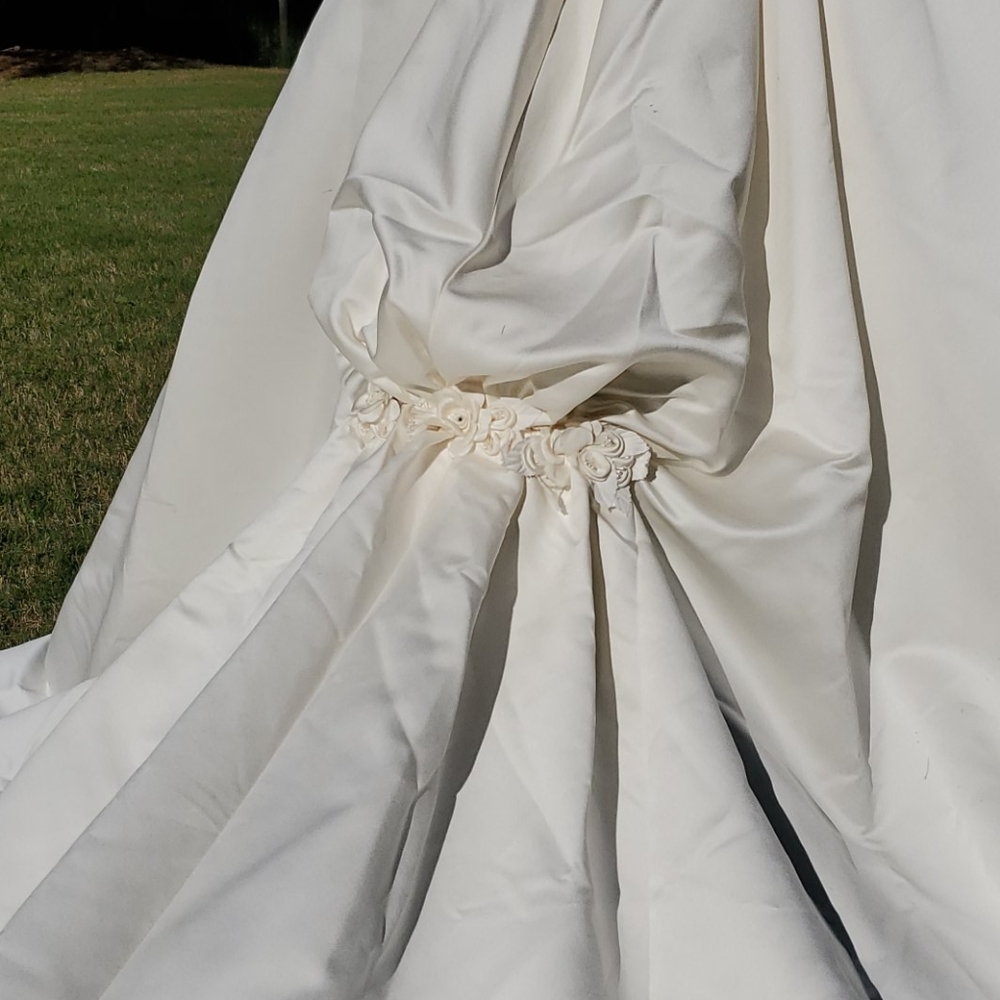 Cosmobella Beaded Bridal Gown - Picture 6 of 8